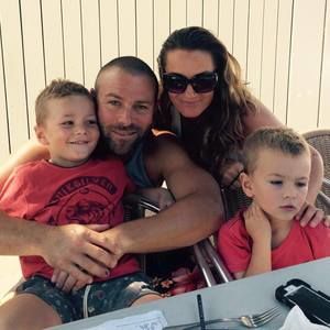 Meet your Posher, Della